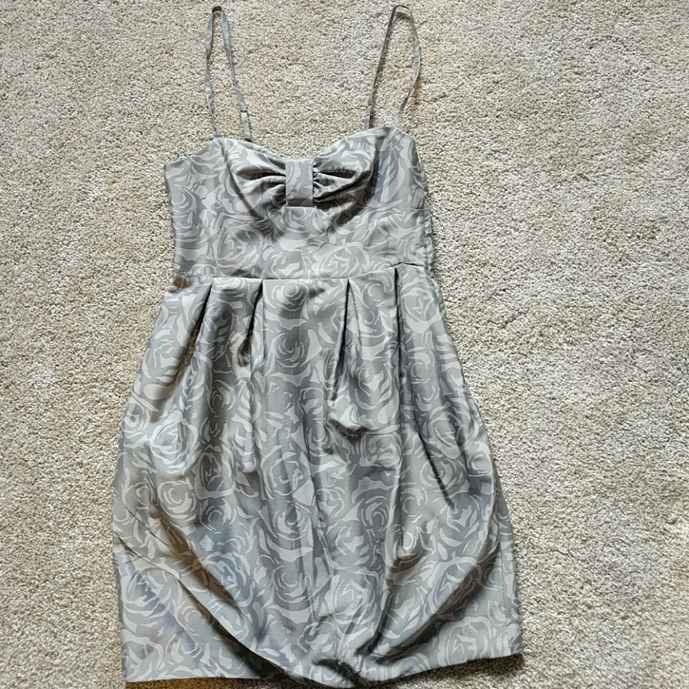 Sexy taupe floral mini dress